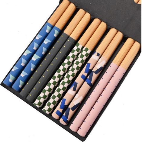 Baguettes en bois naturel japonaises en bambou faites à la main,réutilisables,nourriture pour Sushi- 5Pairs Pink Black -B