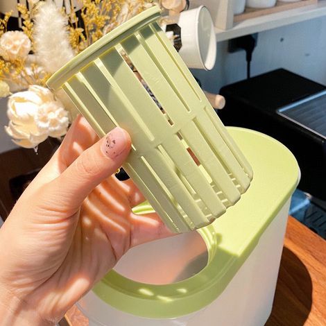 Carafe isotherme de 3,9 L avec robinet, grande capacité, style japonais, plastique résistant aux hautes températures, idéale pour la maison, les pique-niques et pour une utilisation écologique. (1/5)