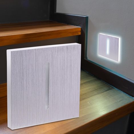 LED Treppenleuchte eckig Alu-gebürstet - Lichtfarbe: Kaltweiß 1,5W - Lichtaustritt: Fokus (1/5)
