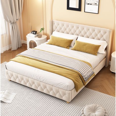 Bett Polsterbett 180x200 cm in Samt Hellbeige, mit Flügelkopfteil, Knopfheftung und Lattenrost (1/5)