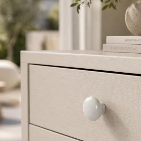 Ouvre&Déco - Bouton de meuble en nylon blanc CONTEMPORAIN (1/5)