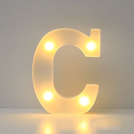 A glowing letter C with four LEDs, about 16 centimeters in diameter, is perfect for birthday parties, Christmas, and proposals. (1/3)