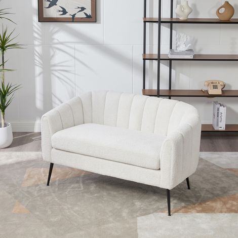 Mini canapé inclinable chenille deux places pieds métalliques sellerie rainurée pour salon chambre bureau petites pièces ivoire.