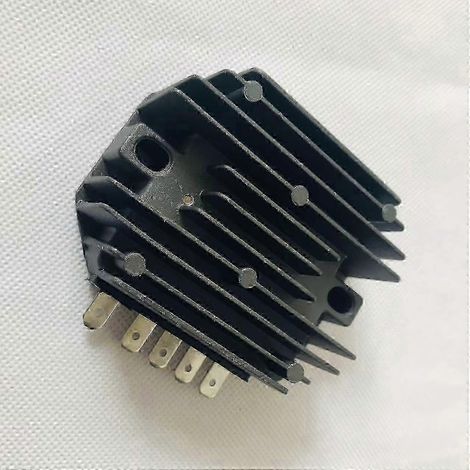 Régulateur de tension 12 V pour équipements agricoles Yanmar et John Deere (1/4)