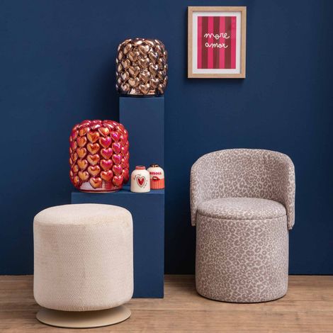 Tabouret fauteuil Eclipse léopard – Assise moelleuse 40 cm – Dossier enveloppant – Revêtement tissu imprimé – Largeur 49 cm – Amadeus