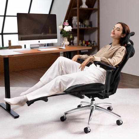 SIHOO Doro C300 Ergonomic Office Chair with Footrest, Ultra-Soft 3D Armrests, and Dynamic Lumbar Support for the Home Office – Office Chair with Adjustable Backrest, Black