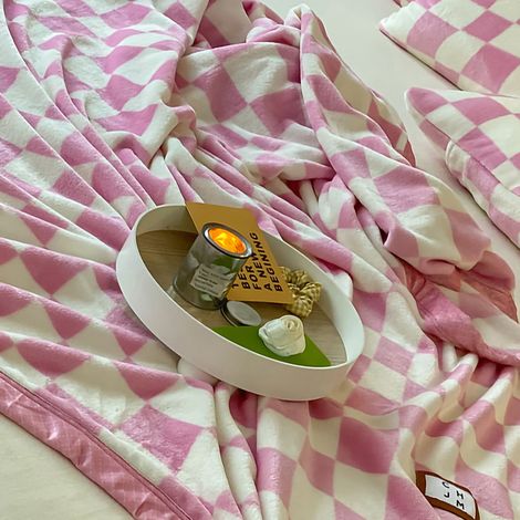 Einfache Vintage-Schachbrettdecke, Herbst/Winter, wärmende Kuscheldecke aus Flanell-Fleece, Sofadecke, Freizeitdecke, Babyrosa, 150 x 200 cm (1/5)