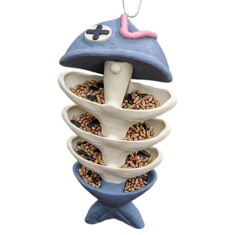 Mangeoire suspendue en forme d'arête de poisson, en maille résistante avec design en cage, idéale pour terrasse, jardin, balcon, patio ou terrasse extérieure. (1/5)