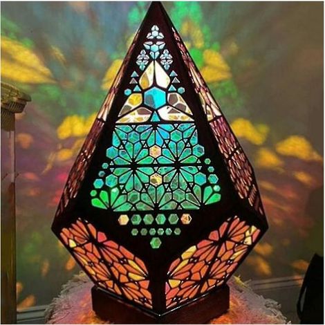 lampe-de-sol-bohemian-ry-sky-floor-projects-sanglampa (1/4)