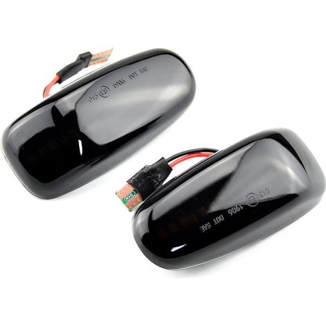 Kit Freccia Laterale a Led Side Marker Dinamica Lente Fume Mercedes Benz  W210 Facelift OEM 2028201921 (1/3)