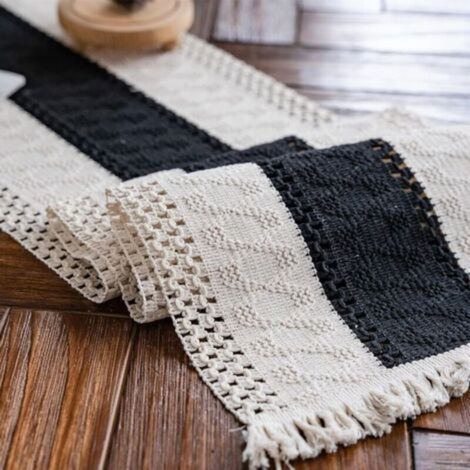 Tischläufer in Creme und Schwarzbeige mit Quasten, handgewebt für einen Küchentisch im Bohème-Stil (30 x 180 cm) (1/4)