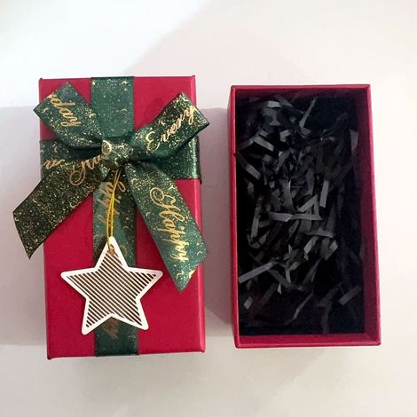 Weihnachtsdekorationen, beliebte Christbaumglocken, Tür- und Wandbehänge, Plüsch-Autoschmuck, Weihnachtsgeschenke.