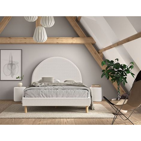 CONNIE - Pack Lit 140x200cm Tête Demi-Lune + 2 Poufs Tissu Bouclé Blanc (1/4)