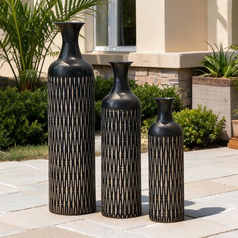 Lot de 3 vases de sol métalliques noirs avec motif rainuré 50-83 (1/5)
