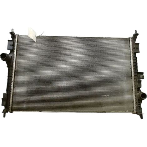 Radiateur CITROEN C4 Picasso [PRODUIT D'OCCASION]♻️9675747980 (1/4)