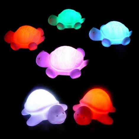 Lampe Tortue Lumineuse 7 Couleurs, Veilleuse en Plastique Changeant de Teintes pour un Sommeil Facile (1/5)