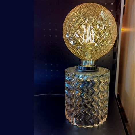 Tischlampe Bernsteinkristallsockel (1/4)