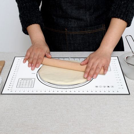 Tapis de pétrissage en silicone noir 60 x 40 cm avec graduations - Ustensiles de cuisine et de pâtisserie (1/5)