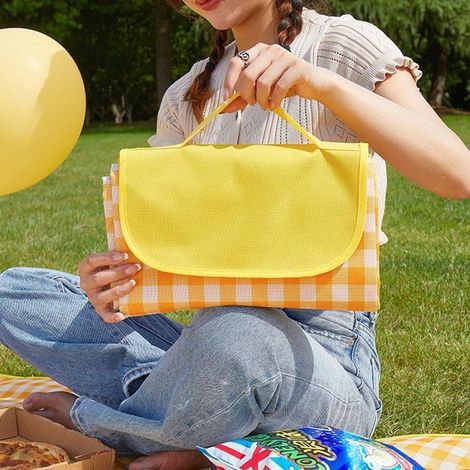 Couverture de Plage Extra-Large 203x203cm, Anti-Sable et Pliable pour Camping et Pique-nique, Facile à Ranger - Jaune (1/5)