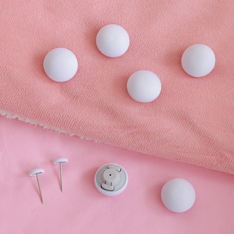 24 Attaches anti-dérapantes pour draps colorées, clips anti-déplacement pour couvertures à un clic (couleurs aléatoires) (1/4)
