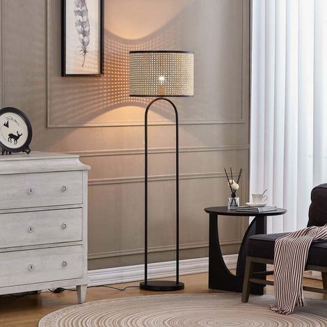 [GEBRAUCHT] B-Ware Lindby Stehleuchte Yaelle Rattan schwarz E27 Lampe Leuchte 146 cm hoch 40 cm Ø