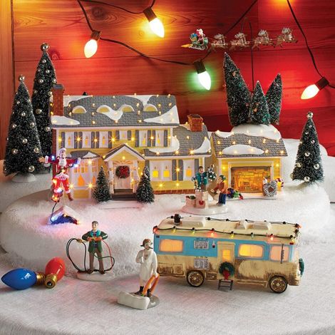 Adornos navideños de Griswold Village, decoración festiva iluminada para el hogar, guirnaldas de luces navideñas de resina para casas de Griswold, decoración navideña con purpurina de PVC para callejo (1/4)
