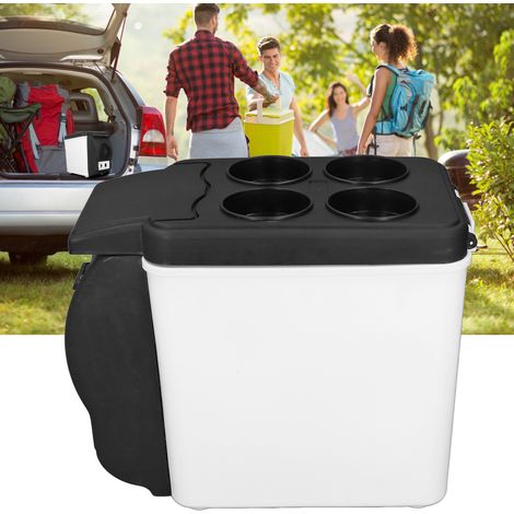 Une trousse de premiers secours pratique et portable, avec fonctions chaud et froid, et un mini-réfrigérateur de voiture 12V sont indispensables pour l'été. (1/5)