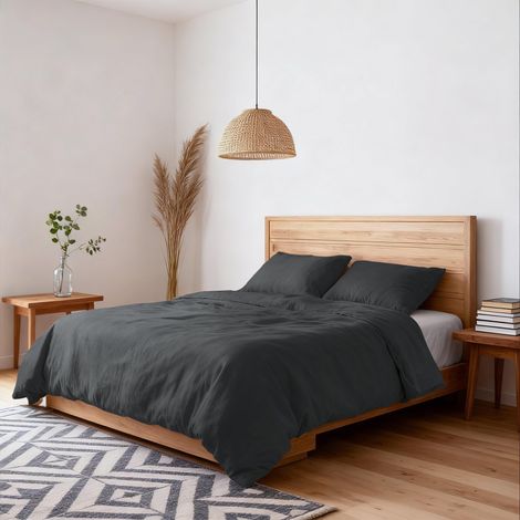 Housse de Couette Double Effet Water Washed, Parure de Couette : Housse 250x200 cm avec Rabat et Paire de taies d'Oreiller – Gris Foncé (1/5)