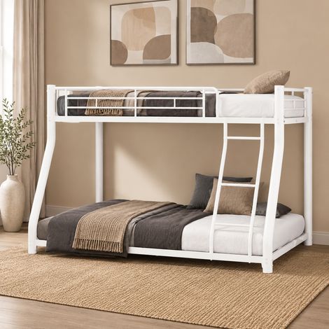 Litera 197x141x139 cm blanca de hierro con escalera, barandillas y somieres metálicos (1/5)