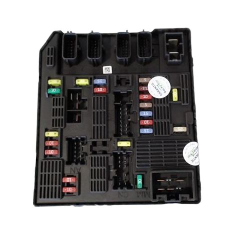 Boite A Fusibles RENAULT Megane [PRODUIT D'OCCASION]♻️usmjr95scenic3
