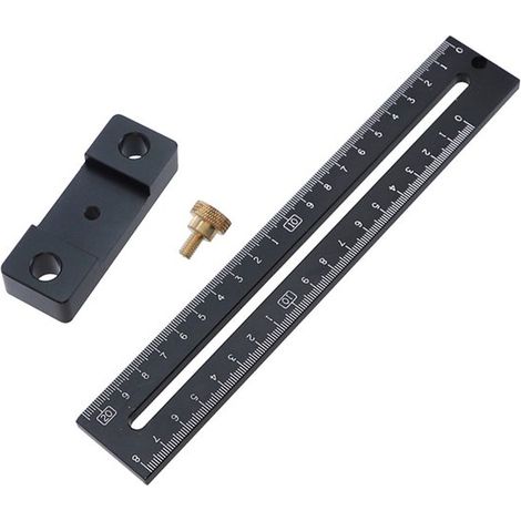Herramientas para trabajar la madera: cuchillo, regla, herramientas para marcar la madera. (1/3)