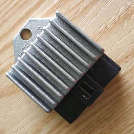KRISS II Westlake 90 XH90 Silicon Rectifier Regulator - Exclusively for Malaysian Motorcycle Parts (1/5)