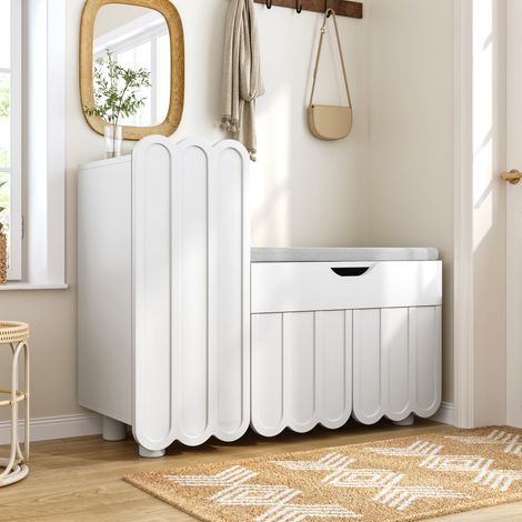 Meuble à chaussures blanc 3 portes avec tiroir et coussin banc pour entrée et couloir gain de place et design moderne et élégant (1/5)
