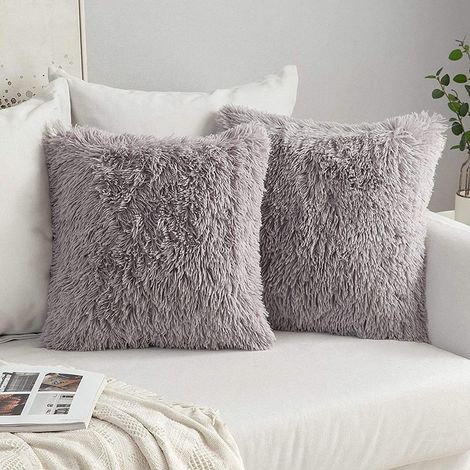 Lot de 2 coussins en fausse fourrure moelleuse, taies d'oreiller décoratives en fausse fourrure douce, coussins moelleux, housses de coussin décoratives pour canapé et chambre, 43 x 43 cm (1/5)