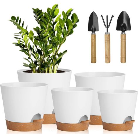 5 macetas de plástico de 7/6,5/6/5,5/5 pulgadas, con autorriego y plato, ideales para balcones y jardines (blancas/marrones). (1/5)