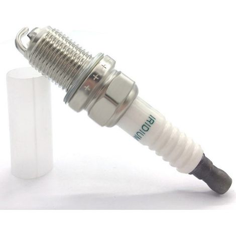90919-01230 SK20BR11 3471 is suitable for Toyota nickel alloy spark plugs and automotive spark plugs. (1/3)