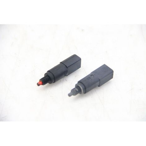 [REFURBISHED] CONTACTEUR FEU STOP PIAGGIO MP3 125 2006 - 2014 (1/2)