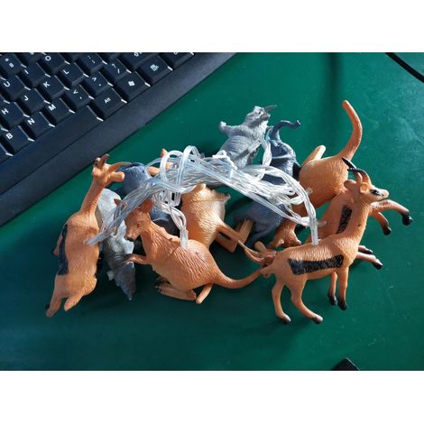 Un ensemble de guirlandes lumineuses LED neuves en forme d'animaux : cerf, panda, éléphant, Noël, fêtes, chambre d'enfant, extérieur et guirlandes décoratives pour patio (USB). (1/5)