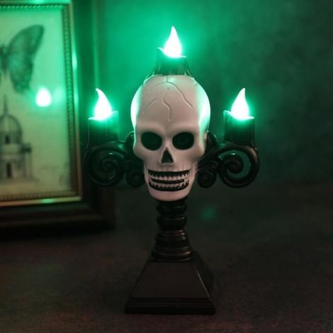 Spooky Halloween Decoration: Light-Up Skull Lamp with LED Candle for Bars, Escape Rooms, Homes, Gardens, and Parties (1/5)