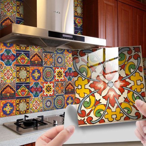 30pcs 15x15cm Tuile adhésif Crystal film Vintage fleur cuisine salon autocollant papier peint décoratif stickers muraux (1/5)