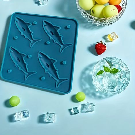 Moule à glaçons en silicone en forme de requin (1 pièce) avec plateau antiadhésif 4 trous - Idéal pour réaliser des glaçons, du chocolat, des gâteaux et des puddings - Démoulage facile (1/5)