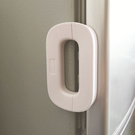 Serratura di sicurezza per porta di frigorifero e congelatore, con chiusura di sicurezza per bambini, facile installazione (1 pezzo, bianco) (1/2)