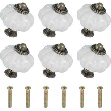 Six boutons en céramique blanche, de 3,3 x 3,3 x 3,8 cm chacun, avec vis. Boutons et poignées de tiroir en céramique en forme de citrouille. (1/4)