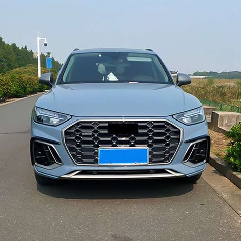 Pair of front bumper air intakes, fog lights and eyebrow air intakes suitable for the Audi Q5 Sport 2020-2024. (1/5)
