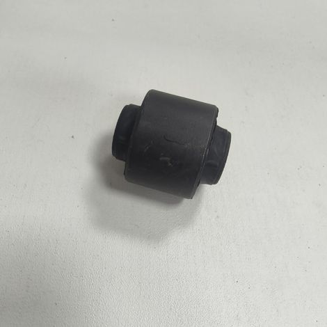 55253-D3000 is suitable for Hyundai and Kia automotive parts, specifically for suspension system control arm bushings. (1/5)