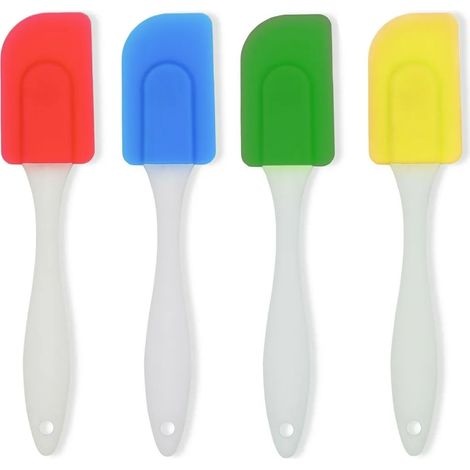 Teigschaber, Teigschaberbrett, Schaber, Schaberbrett, Küchenutensil, Gebäck, Backen, Teig, Butter, Silikonschaber, Schaber