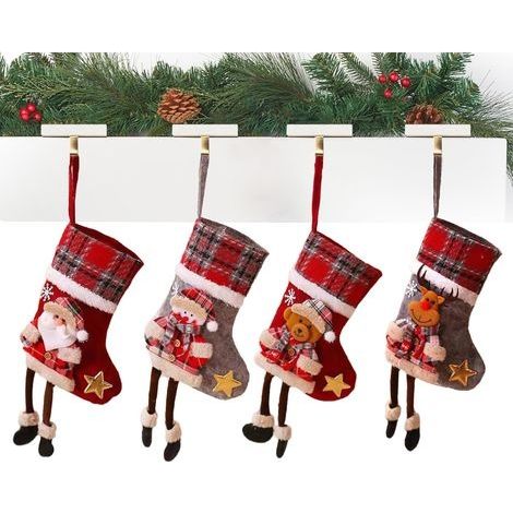 Lot de 4 chaussettes de Noël personnalisées avec cheminée et Père Noël pour la décoration de la maison (1/5)