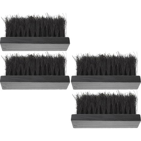 Lot de 4 brosses pour enlever les cendres des poêles à bois et foyers (1/5)