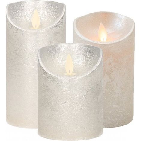 Set mit 3 silbernen LED-Kerzen mit beweglicher Flamme – Stumpenkerzen für den Innenbereich für stimmungsvolles Ambiente (1/5)