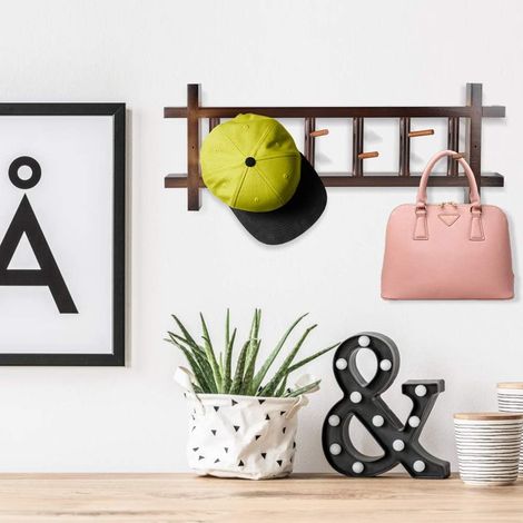 Porte-manteau mural en bois massif marron, pour porche ou entrée, derrière le portant à vêtements. (1/5)